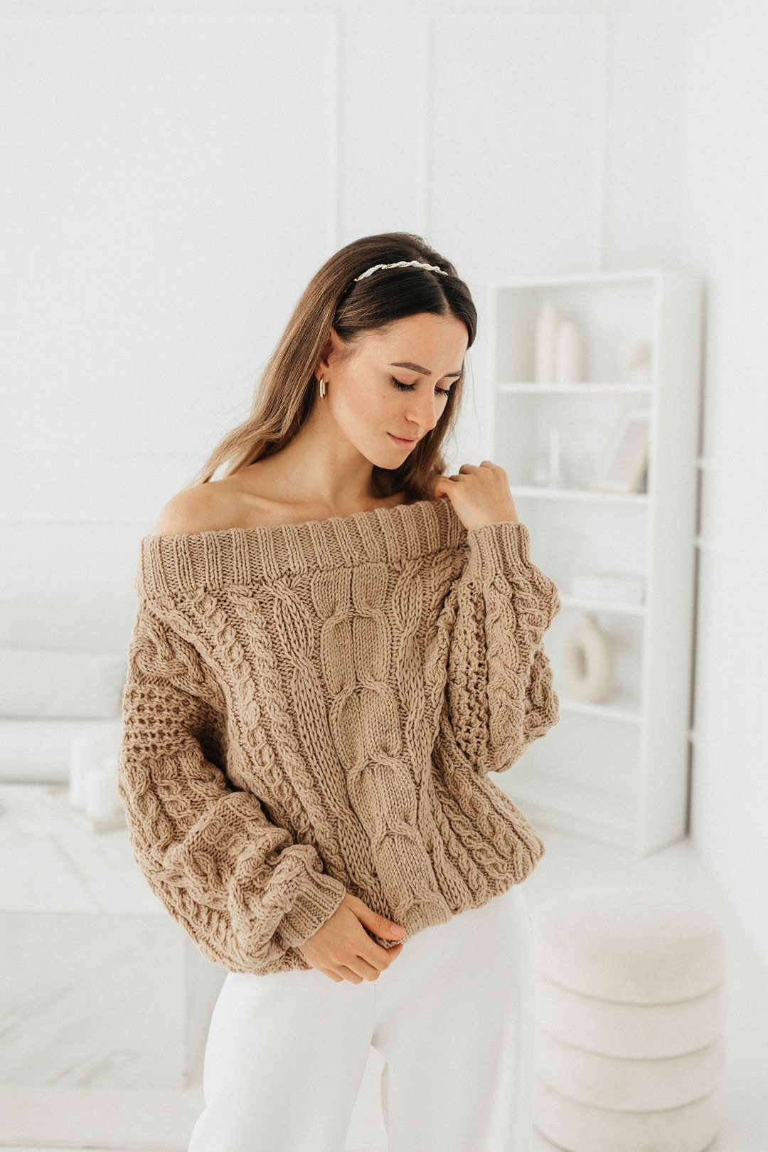 beige-pullover-462tfa-1.jpg