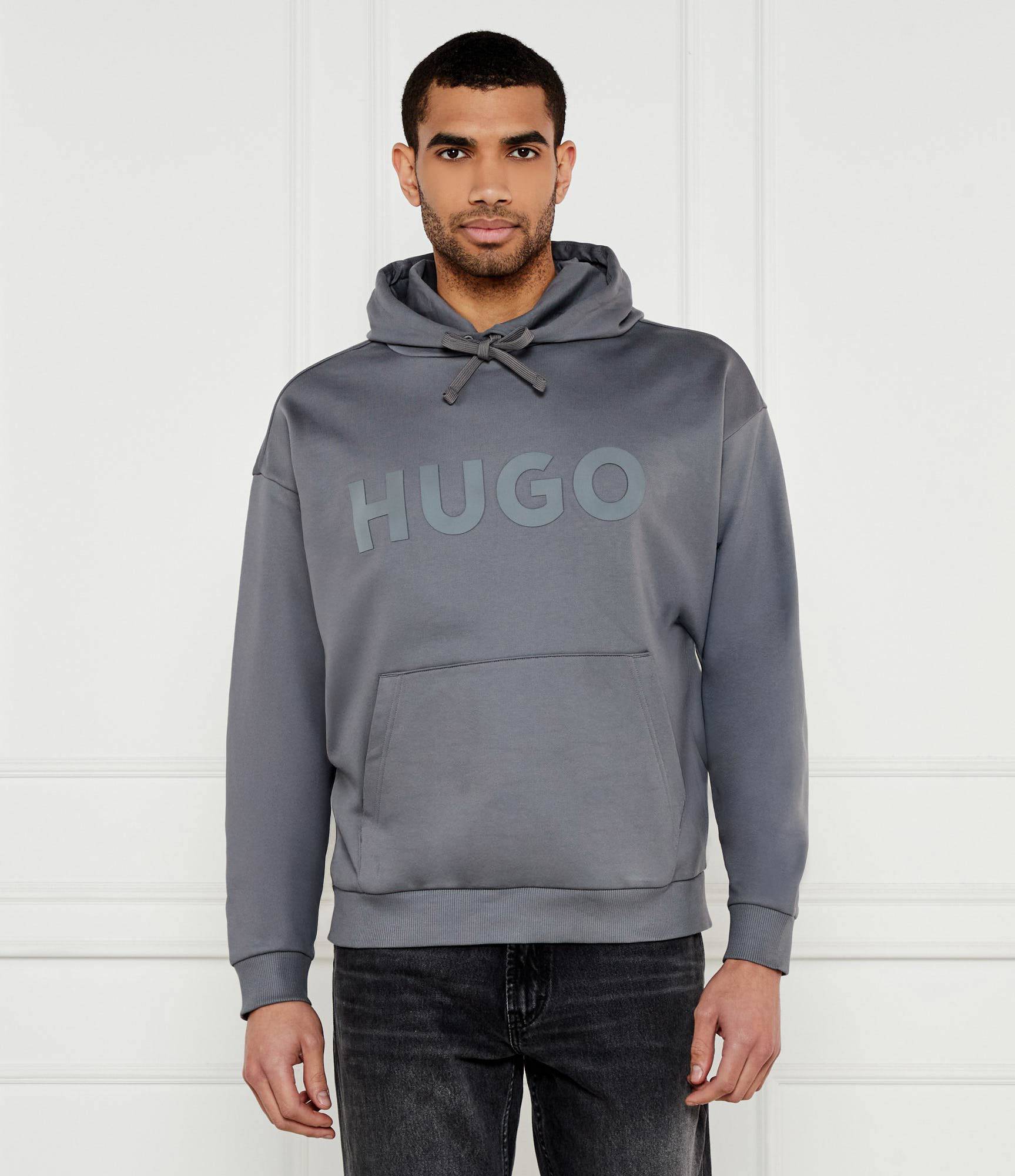 hugo-pullover-340xsp-1.jpg