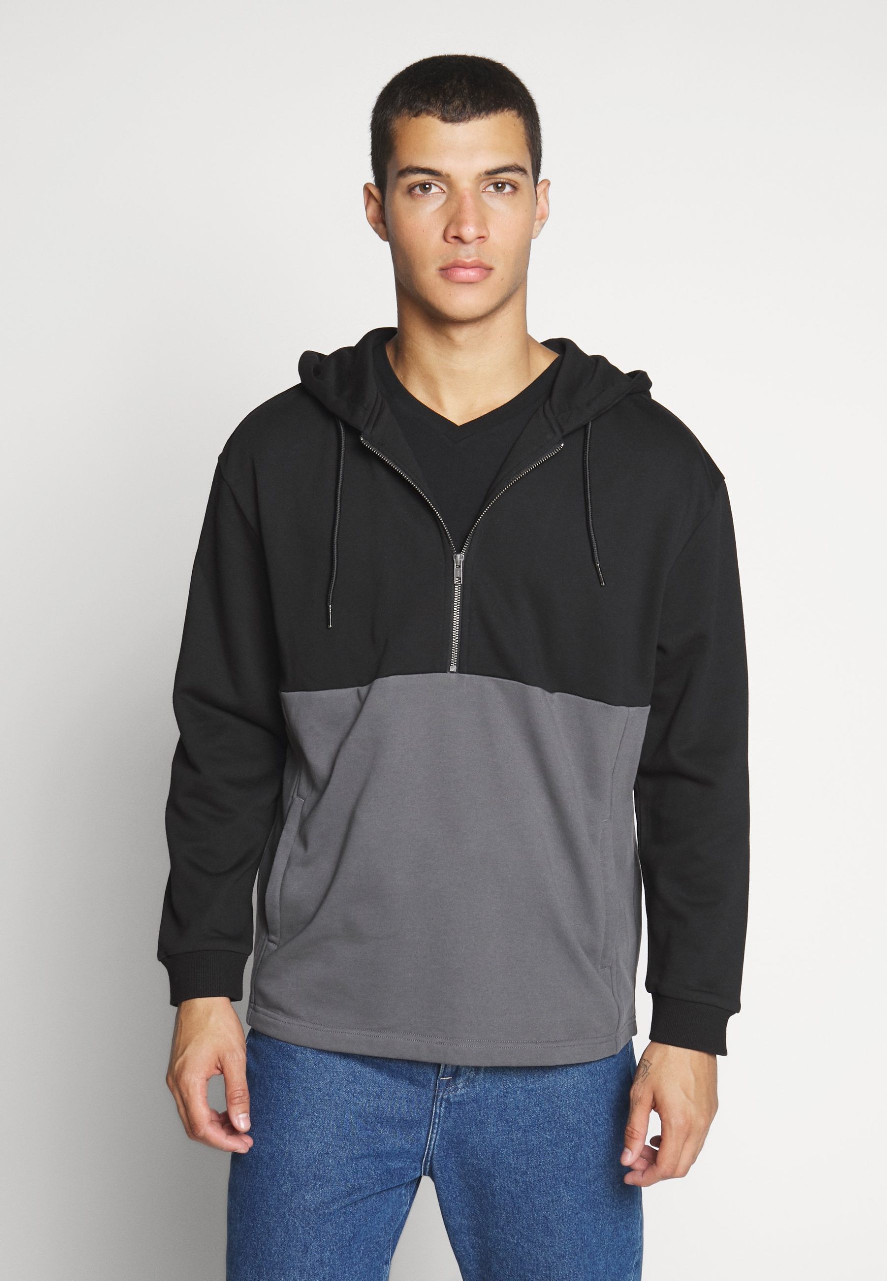 pullover-mit-reissverschluss-herren-179duh.jpg